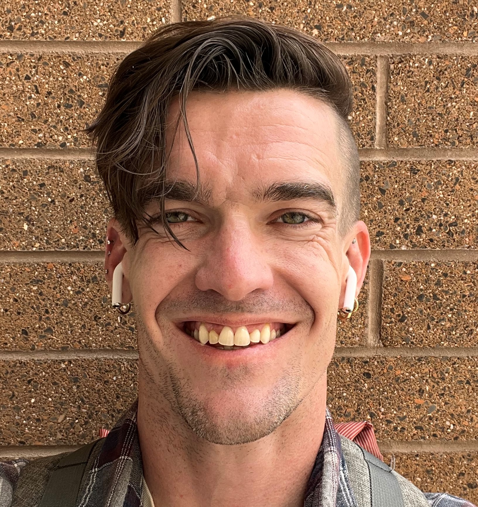 Professional Game Master - AndyLeRoo | StartPlaying